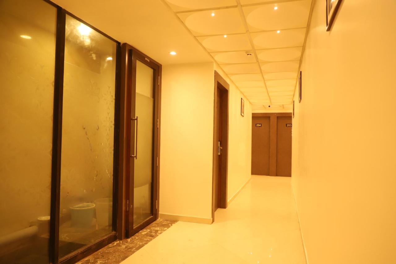 Hotel Sai Pritam 孟买 外观 照片