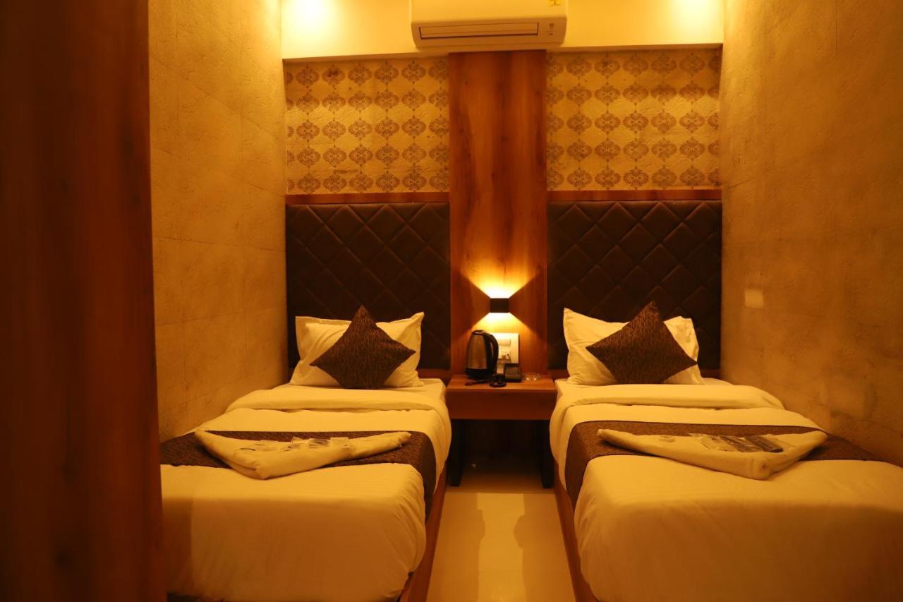 Hotel Sai Pritam 孟买 外观 照片