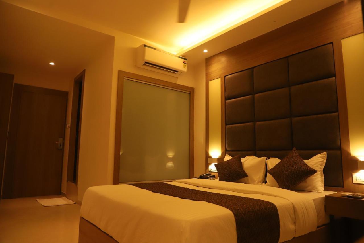 Hotel Sai Pritam 孟买 外观 照片