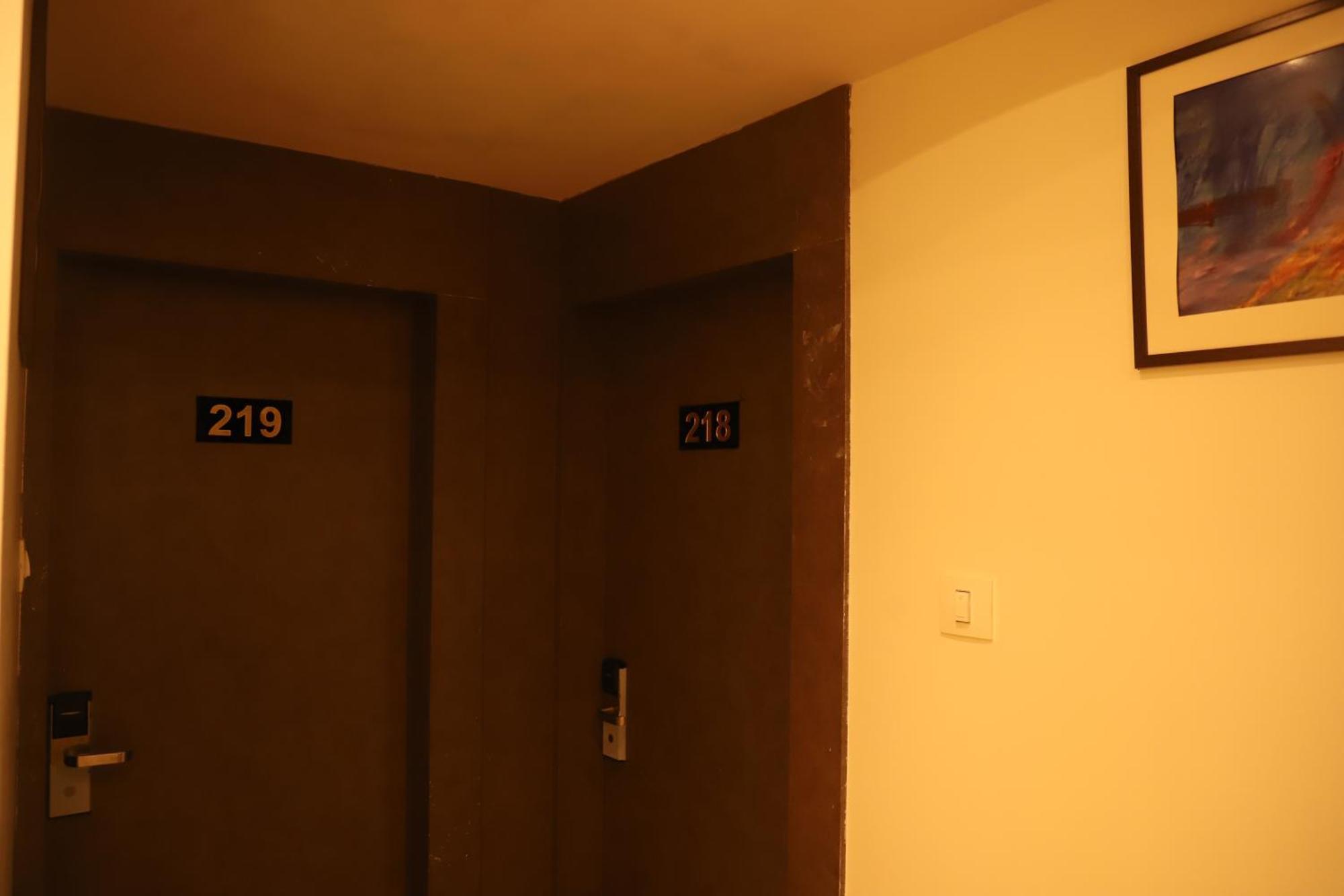 Hotel Sai Pritam 孟买 外观 照片